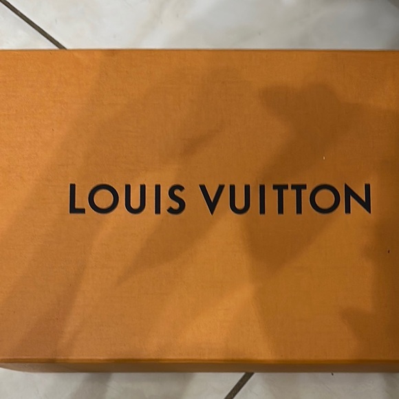 Louis Vuitton Casual sneakers - Picture 1 of 7